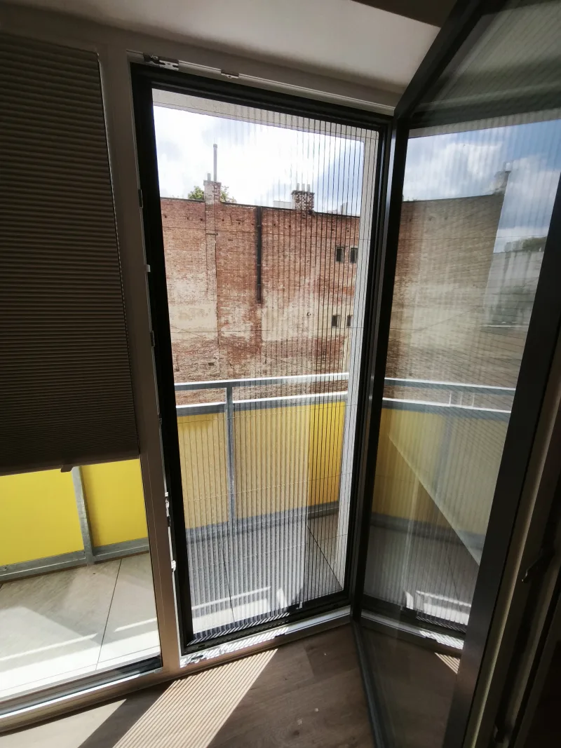 Plisované sítě, realizace Brno – Zábrdovice