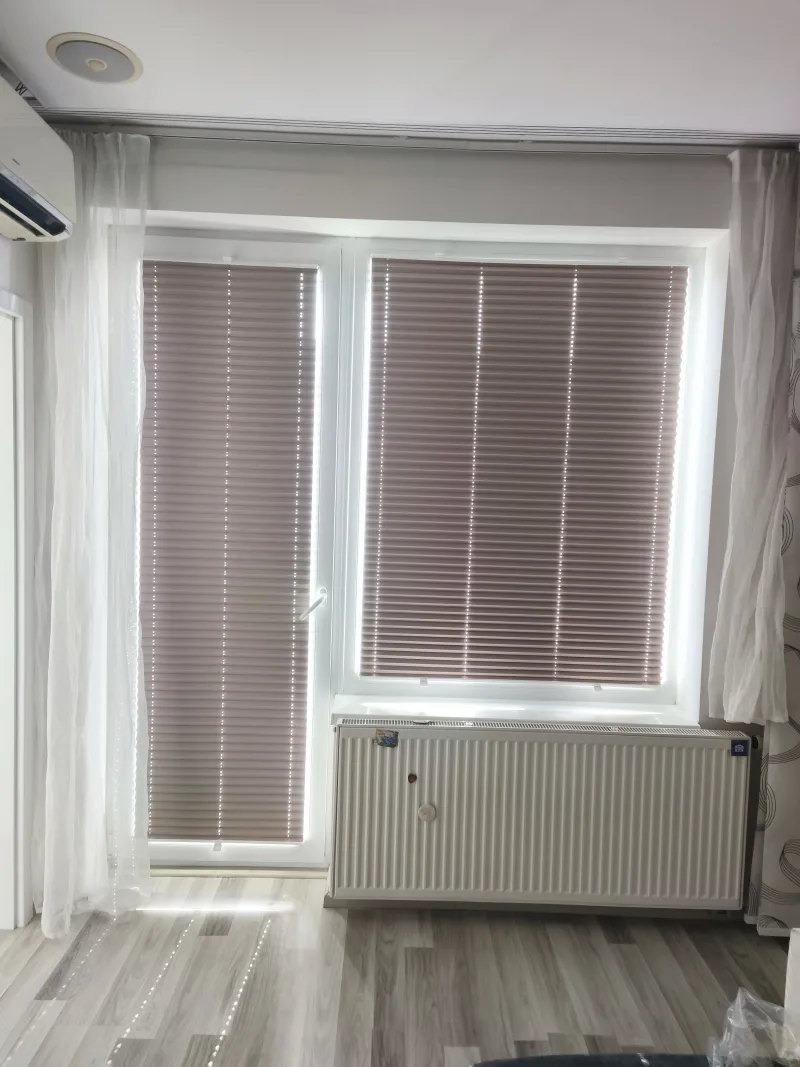 Plisé rolety (žaluzie), realizace Moravany
